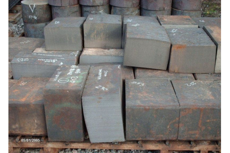 Поковка прямоугольная 12Х18Н10Т 25x170 мм